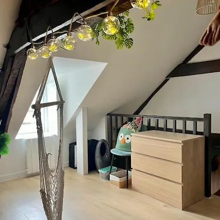 Apartament La Tropicale