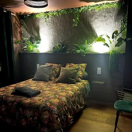 Apartament La Tropicale